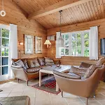 Gorgeous Home In Jerup With Wifi * Jerup