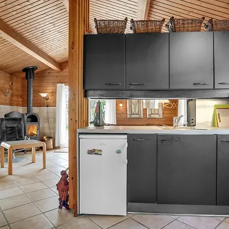 Feriehus Cozy Home In Jerup With House A Panoramic View