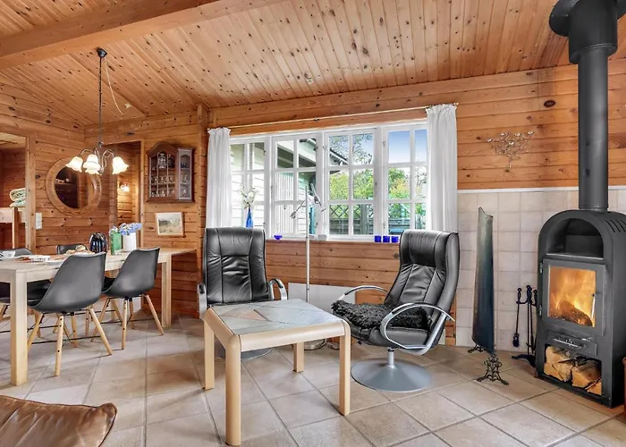 3 Bedroom Gorgeous In Jerup